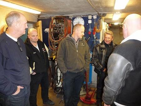 p1070755.jpg (36678 bytes)