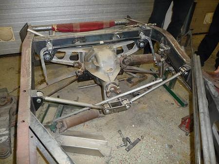 p1070769.jpg (40800 bytes)