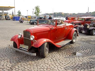 pict6493.jpg (38347 bytes)