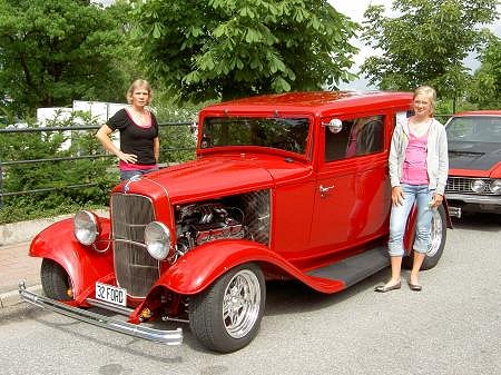 pict8201.jpg (56731 bytes)