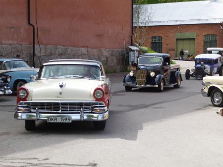 p1060078.jpg (25580 bytes)