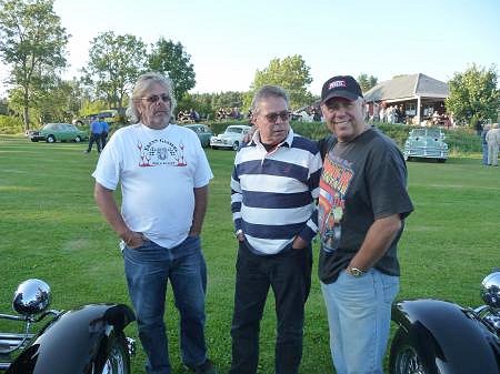 p1070486.jpg (42382 bytes)