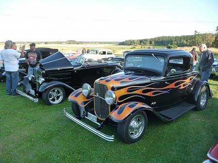 p1070488.jpg (40573 bytes)