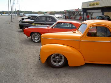 pict5637.jpg (19288 bytes)